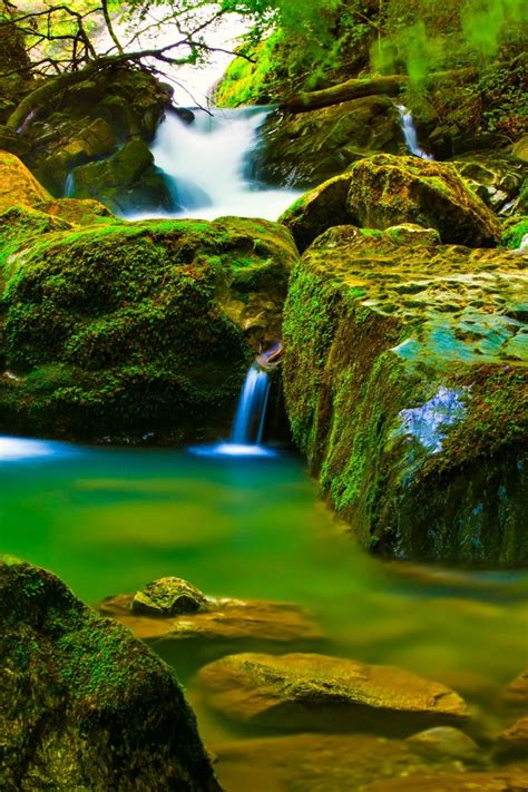 River Water Green Rocks Nature 4k Wallpaper Best Wallpapers