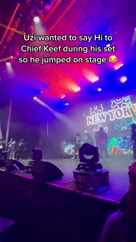Liluzivert Jumped On Stage To Say “hi” To Chiefkeef Fans Said “but