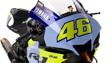 Yamaha Presents Valentino Rossi With Special Edition Gytr R1