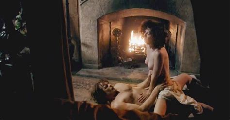 Caitriona Balfe Nude From Outlander S01E09 Celebrity Movie Leaks