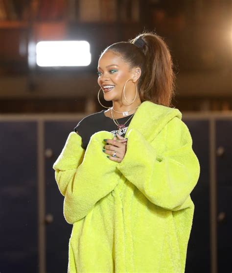 Rihanna High Ponytails Ideas From Celebrities Popsugar Beauty Photo 2