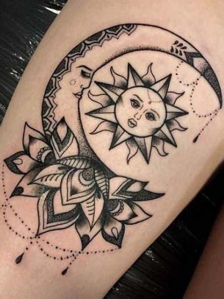 20 Dreamy Moon Tattoo Designs And Meaning The Trend Spotter