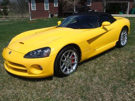 Find Used 2005 Dodge Viper Srt 10 Yellow Convertible V10 Sports Car