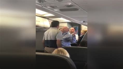Video Mother Allegedly Hit By American Airlines Employee On Flight At San Francisco