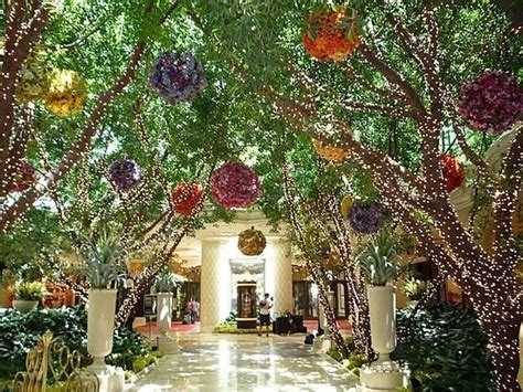 Haute Top 5 The Coolest Hotel Lobbies In Las Vegas In 2017