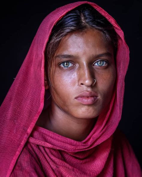 Photographer Manages To Capture The Soul Emotion Of Bangladeshs