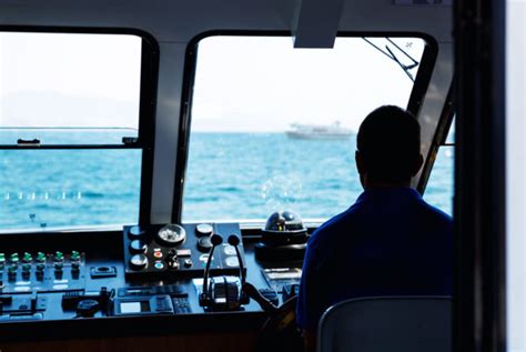 Ten Tips For Proper Lookout And Safe Navigation Safety4sea