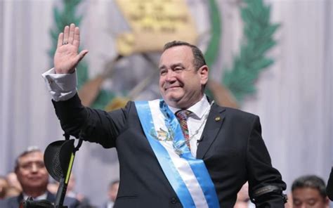 Presidente De Guatemala Rompe Relaciones Con El Gobierno De Maduro