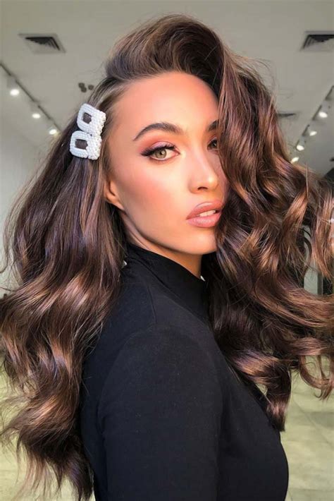 I would not have a second thought on getting this layered haircut on sandal blonde highlights. 20+ The Best Dark Brown Hair With Highlights - Human Hair Exim
