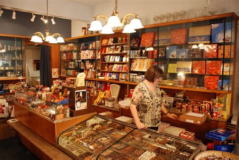 Switzerland has the highest per capita rate of chocolate consumption worldwide, so it's no surprise. Swiss Chocolate Shop - Lucerne, Switzerland | geordieb1 ...
