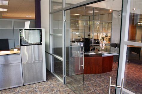 Create flexible workspaces with interior glass doors, room dividers and office partitions. Flex-Series-Double-Frameless-Swing-Glass-Doors | Office ...