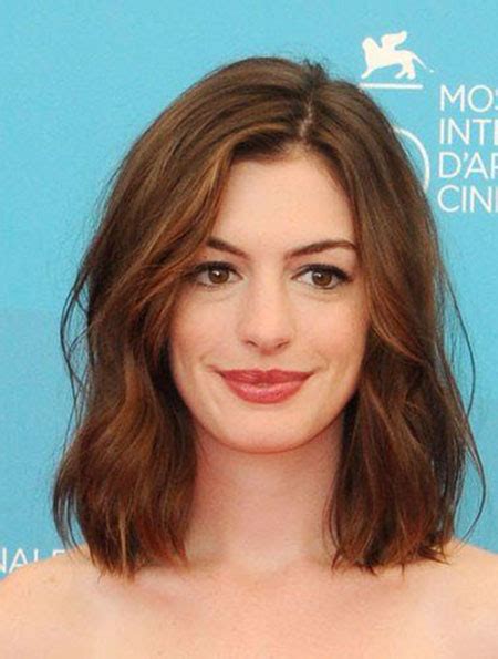 18 Anne Hathaway Short Hair Celebrity Short Hairstyles