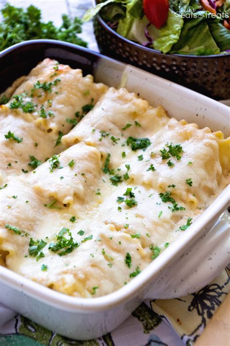 The heavy cream reduces until a smooth and velvety sauce is able to cling to the fettuccine. Chicken Recipes - The Idea Room