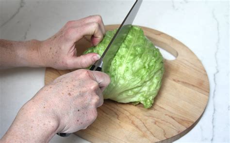 How To Shred Lettuce 3 Different Ways Taste Of Home