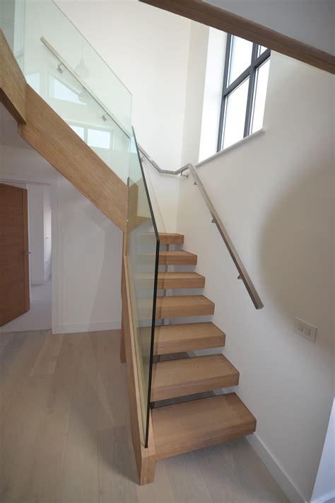 Jla Joinery Oak And Glass Staircase