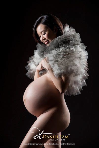 Pregnancy In Nude Daniel Tam