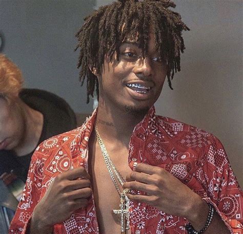 Last ned og bruk 7 000+ rappers from chicago with dreads gratis arkivvideoer. Pin by >:) on red | Dread braids, Sunburn treatment ...