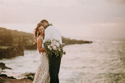 Hawaii Elopement Packages Featured Vendors And Top Places To Elope