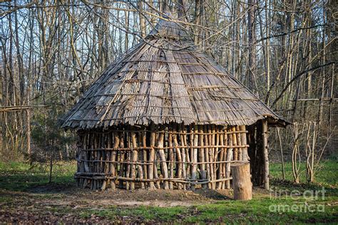 Southeastern Native Mound House George Rogers Clark Park Ohio