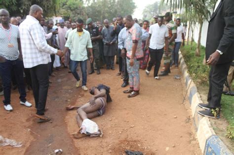 Painter Stabs Man With Knife In Front Of Radio Station In Abuja. Photos - Crime - Nigeria