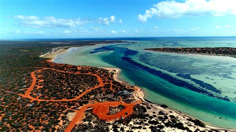 Guide to The Coral Coast - Tourism Australia