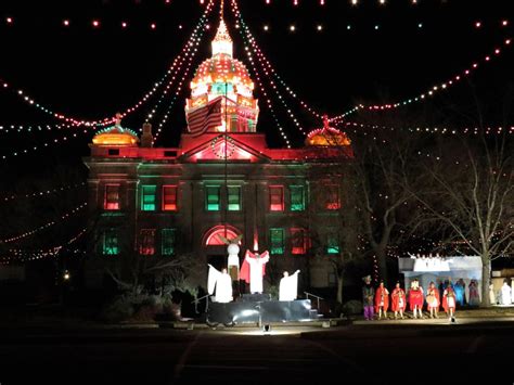 Minden Nebraska Celebrates 100 Years Of Christmas Lights Good News