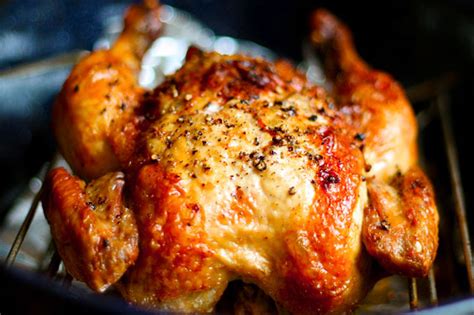 Cutting up a whole chicken may seem like a daunting task, but it's actually pretty easy once you get the hang of it. RECIPE How to cook a whole chicken in an oven ~ Why So Serious, Bro?