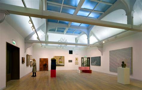 Step inside a gallery with augmented reality. Whitechapel Gallery Building, Expansion - e-architect