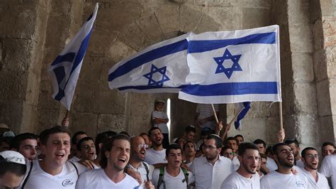 Israel Approves Flag March Through Jerusalems Old City Bbc News