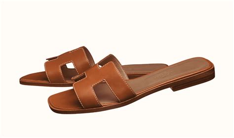 Copycat Versions of Hermès’ Oran Sandals Are Everywhere. So, Why Isn’t