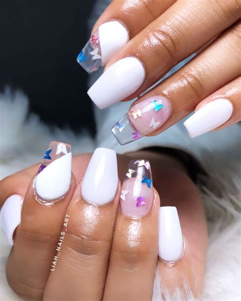 This Nail Art Trend Is A Total S Throwback Kylie Jenner Is Into