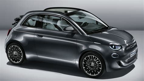The New Fiat 500 Limited France Edition Electric Hunter