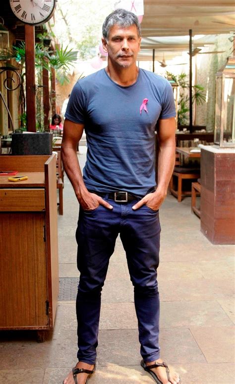 2 milind soman as a sports man. Milind Soman Age, Girlfriend, Wife, Family, Biography ...