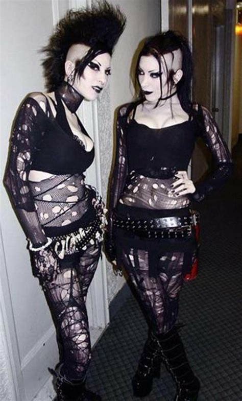 Pin By Kristin Mazigian On Goth Girls Deathrock Fashion Punk Fashion