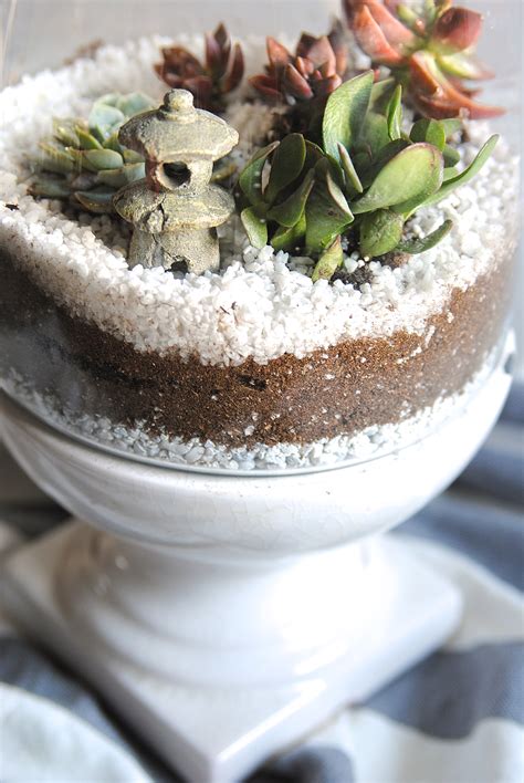 How to make a brown sugar ham glaze. How to Make a Terrarium {in 3 Easy Steps!} | Making Lemonade