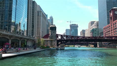 The Chicago River From Industry To Recreation Chicago Architecture