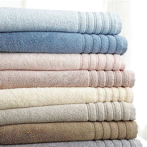 Hotel Collection MicroCotton Towels Review | Hotel collection, Hotel collection towels, Luxury ...