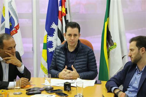 A morte foi comunicada pela família, via redes sociais, e confirmada pelo uol esporte. Consórcio elege novo presidente na sexta