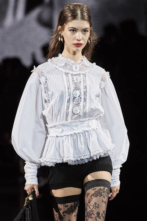 Dolce And Gabbana Fall 2020 Ready To Wear Collection Runway Looks