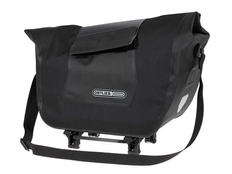 Essentially, there are two clips that mount off the trunk bag and connect to the top of the pannier a trunk bag was the perfect solution for us. Ortlieb Trunk-Bag RC Top-Lock Adapter Zwart F8422 ...