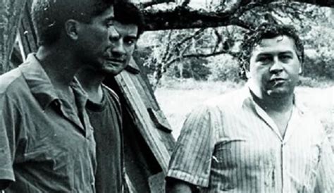 Yo soy pablo emilio escobarby dj letib. Pablo Escobar - Escuelapedia - Recursos Educativos | Pablo ...