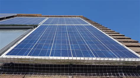 While birds can be incredibly persistent, especially if they've nested under solar. Protect your Solar Panels from Birds - Solar Panel Netting ...