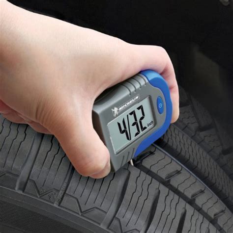 Michelin Mn 4203b Digital Tire Gauge With Tread Depth Indicator