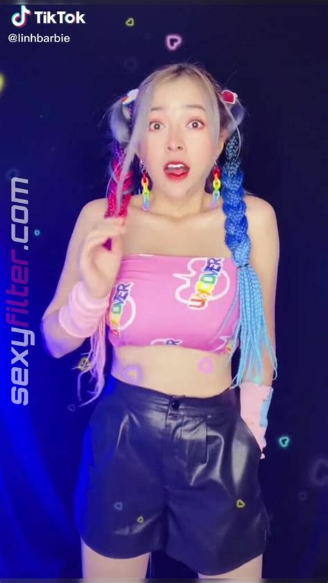 Sexy Linh Barbie In Tube Top