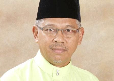 Loghat pahang bantuan kerajaan sketsa mtnp. 670 Bakal Mahasiswa Terima Bantuan Yayasan Terengganu
