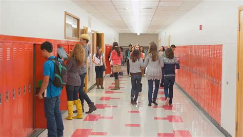 empty school hallway fills students when Stock Footage Video (100% ...