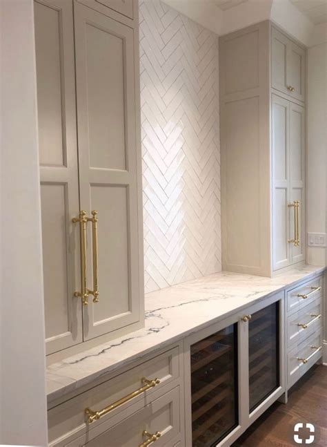 The island is farrow and ball london clay, a gorgeous earthy brown with sultry bruised undertones. Farrow & Ball Shaded White | Home decor kitchen, Home ...