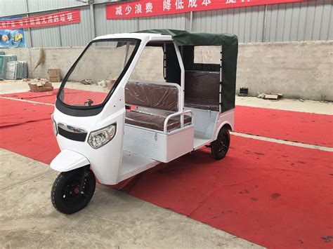 China Bajaj Three Wheeler Auto Rickshaw Price in India - China Tricycle ...