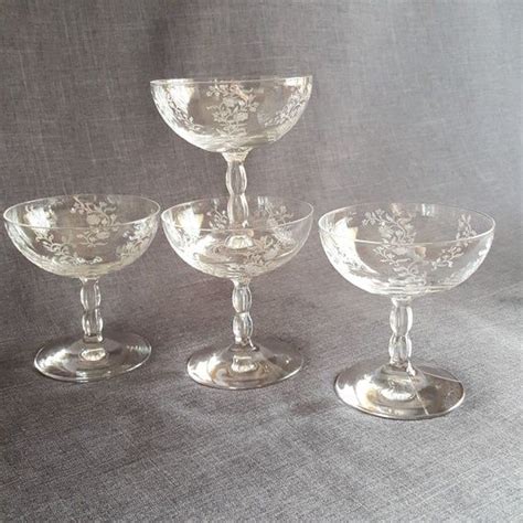 Set Of 4 Needle Etched Coupe Champagne Glasses Vintage Etsy In 2021