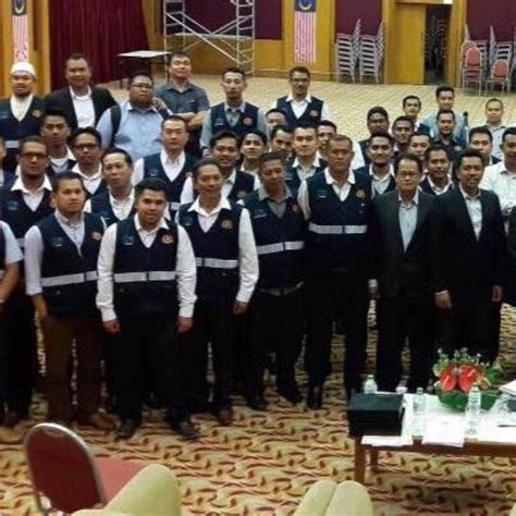 Inilah proses penanaman padi sampai dengan menjadi beras, proses padi menjadi beras, cara menanam padi persiapan media tanam. KAWALSELIA PADI DAN BERAS, CAWANGAN KUCHING, SARAWAK ...